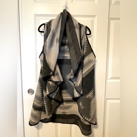 Sweaters - Western blanket vest